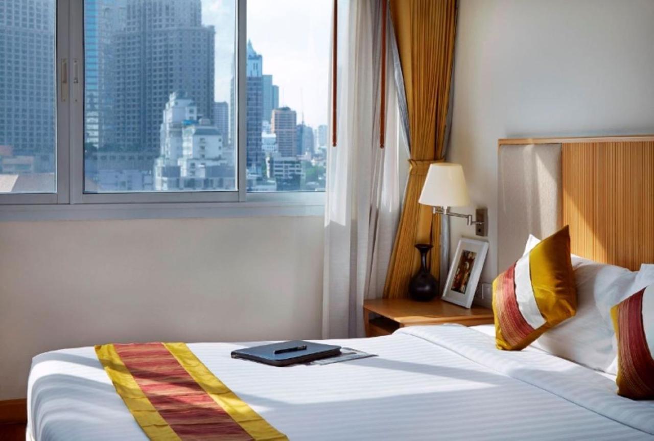 S.M. Grande Residence Bangkok Bagian luar foto